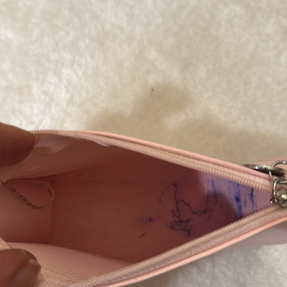 Givenchy makeup bag - Picture 5 of 9